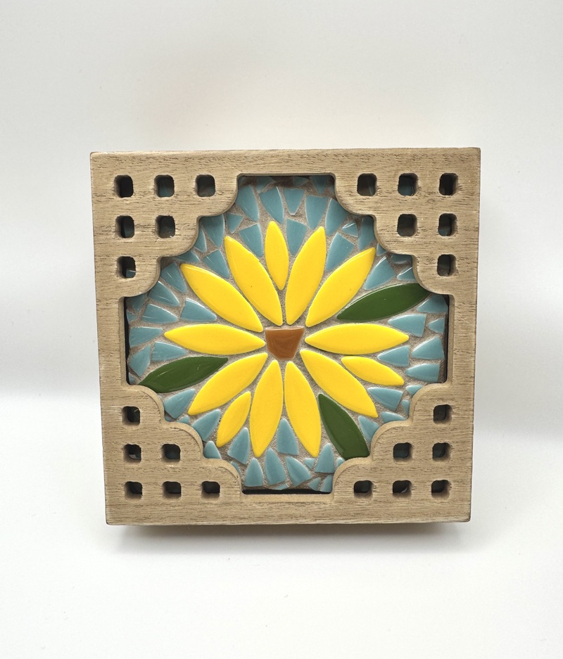 Yellow Daisy 5x5" Mosaic